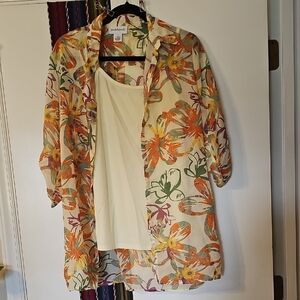 Peck & Peck Vibrant Floral Blouse with Cream Layer